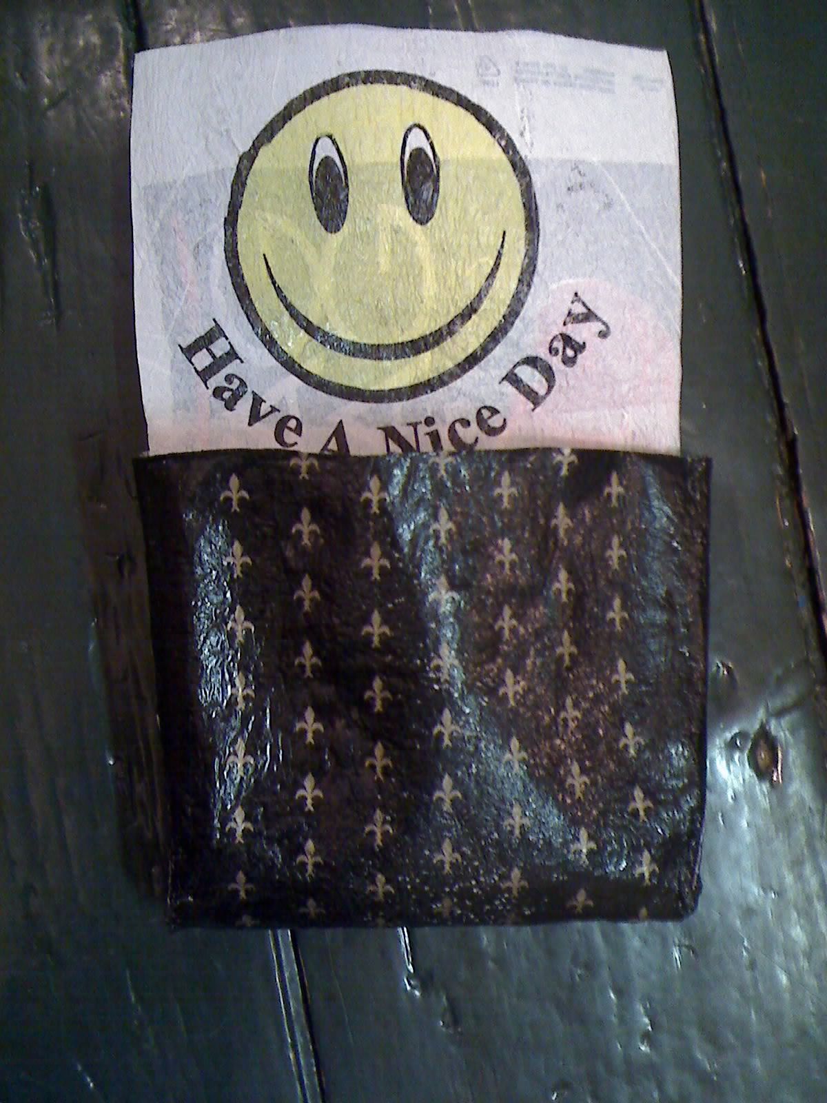 Recycled Plastic Messenger Bag or Purse 7 Steps (with Pictures