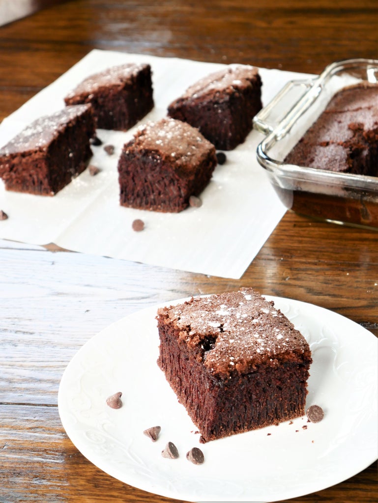 Fluffy GLUTEN FREE Chocolate Sheet Cake