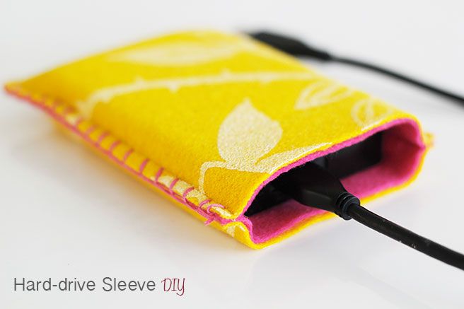 Hard-Drive Sleeve DIY
