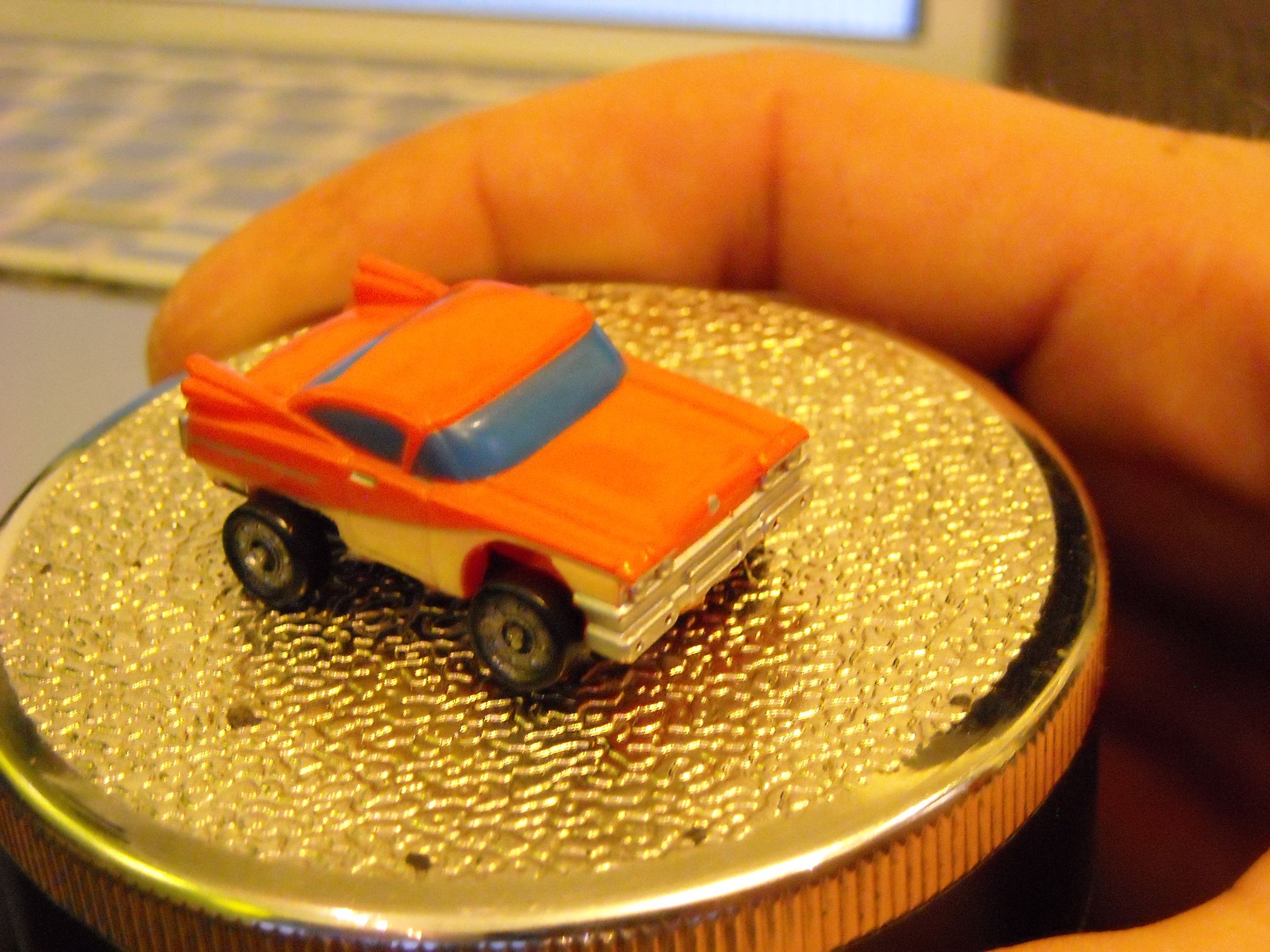 How to Build a 4 Gig 57 Chevy Micro-machine Usb Flash Drive