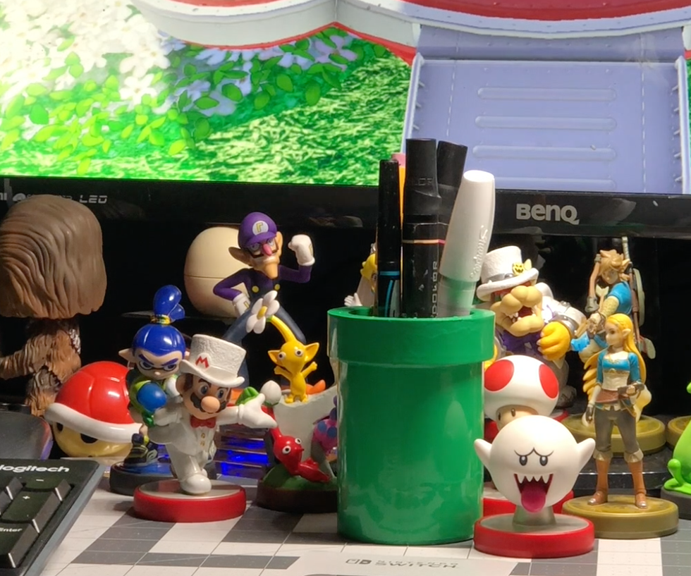 Mario Warp Pipe Pencil Holder