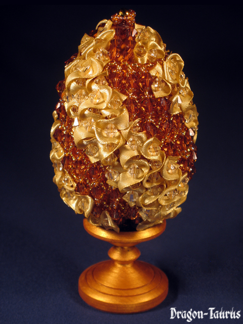 Honey and Meringue Egg