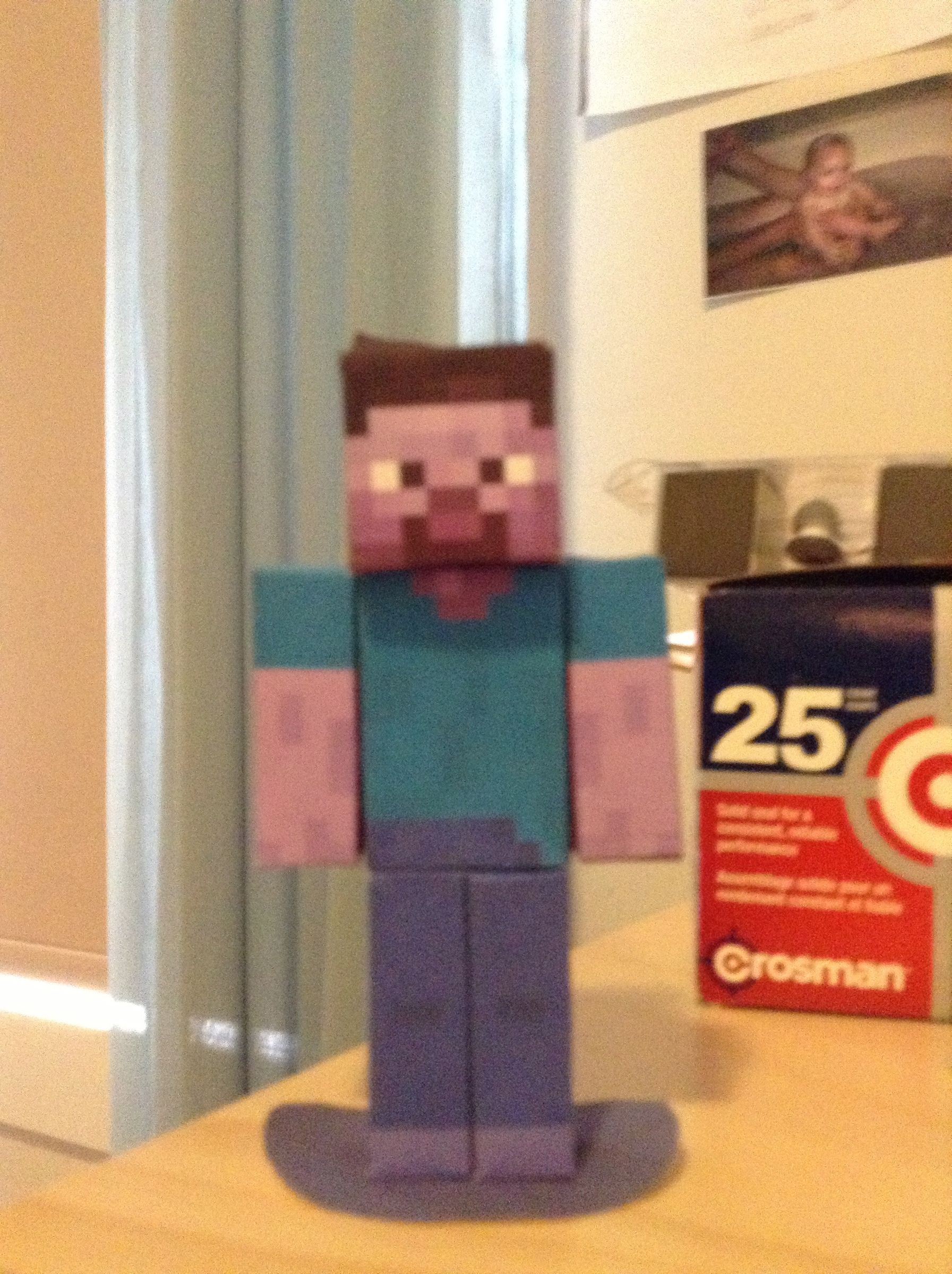 Paper Minecraft Statue
