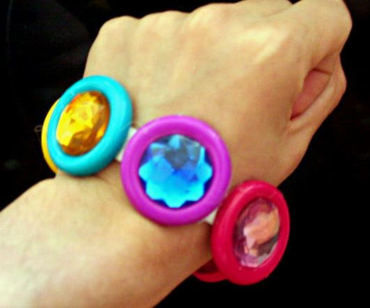 Rhinestone Button Bracelet