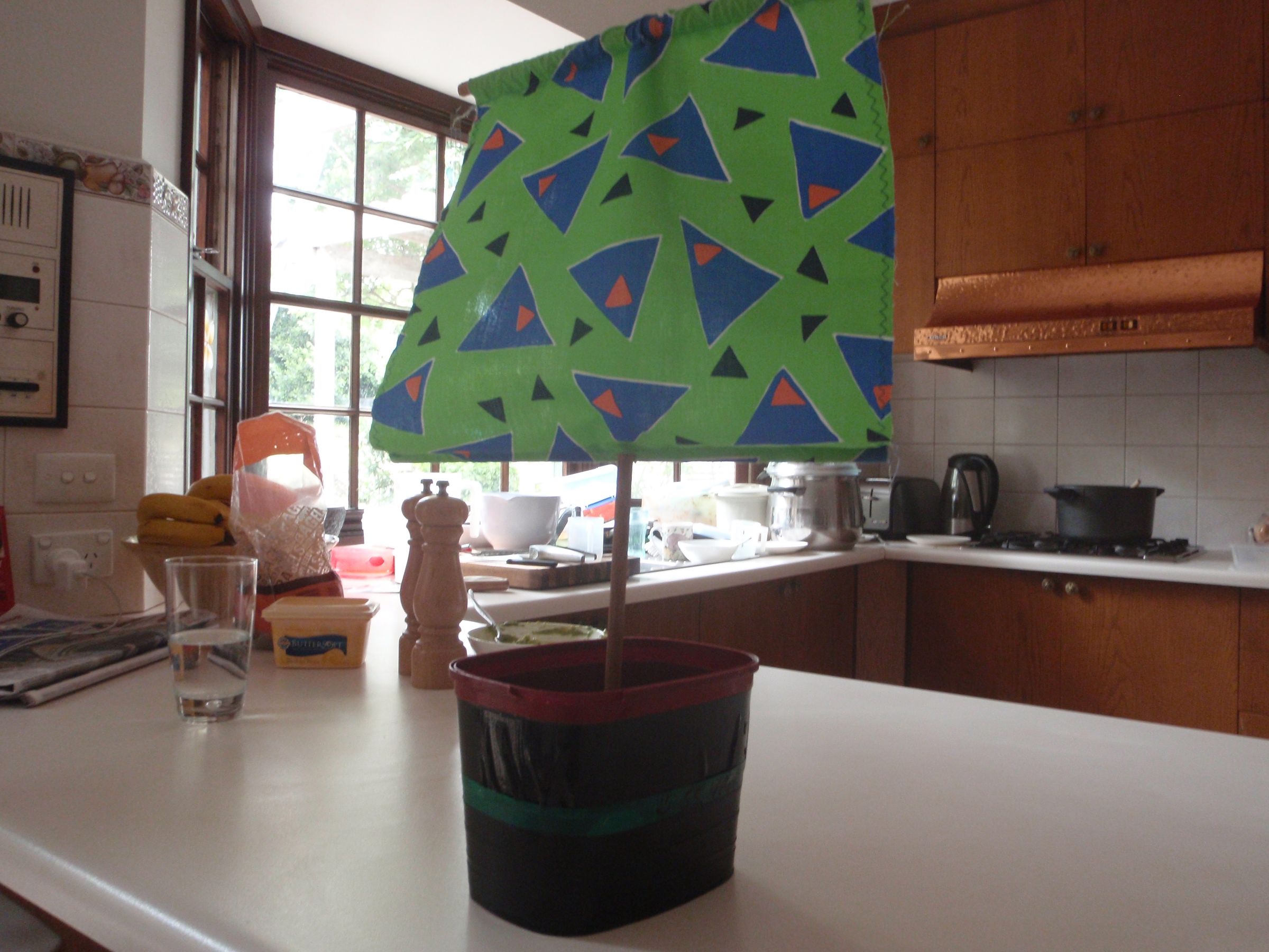 How to Make an Ice Cream Container Boat