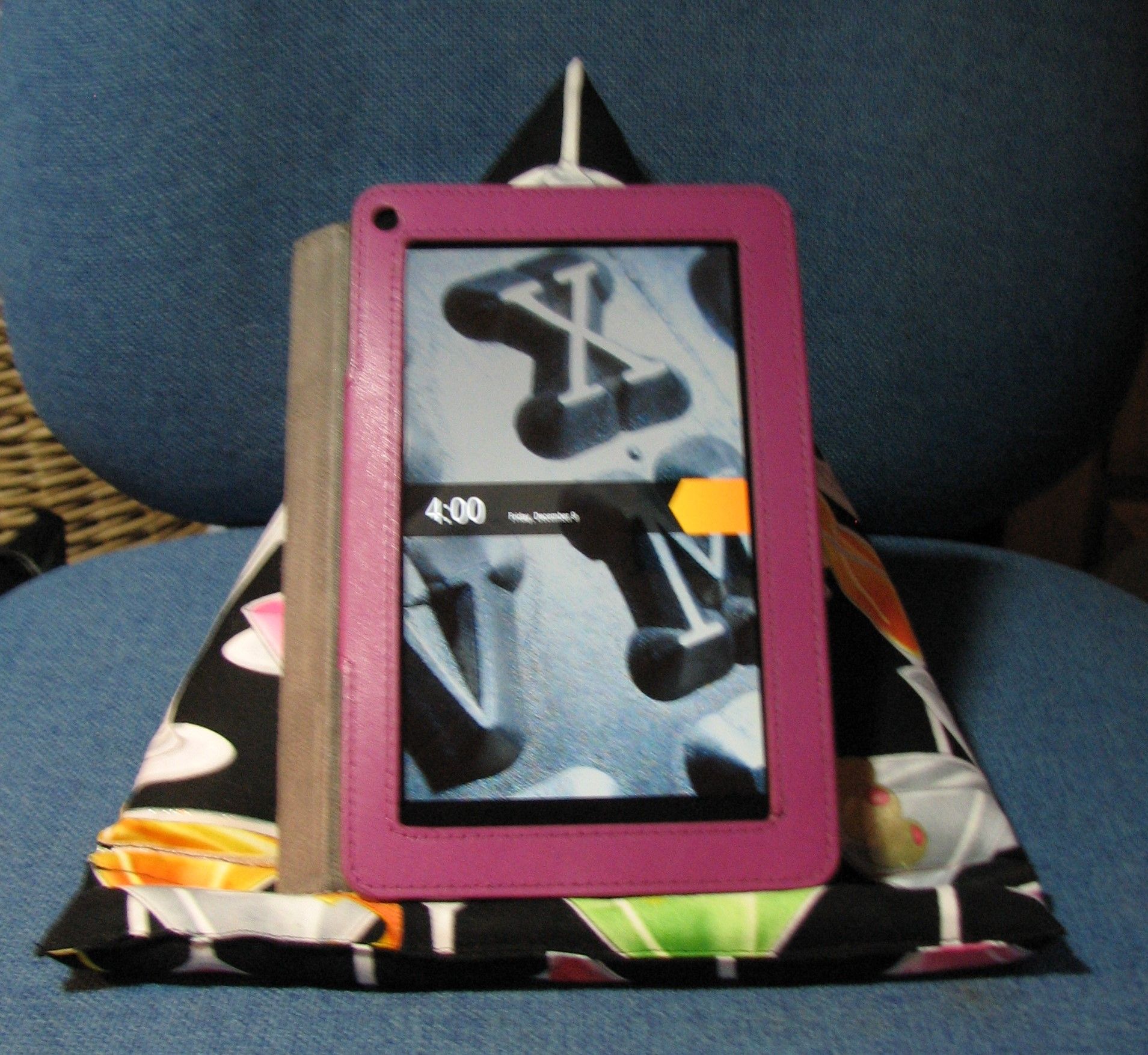 IPad/Ereader Stand 9 Steps (with Pictures) Instructables