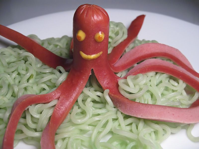 Octopus & Seaweed Lunch