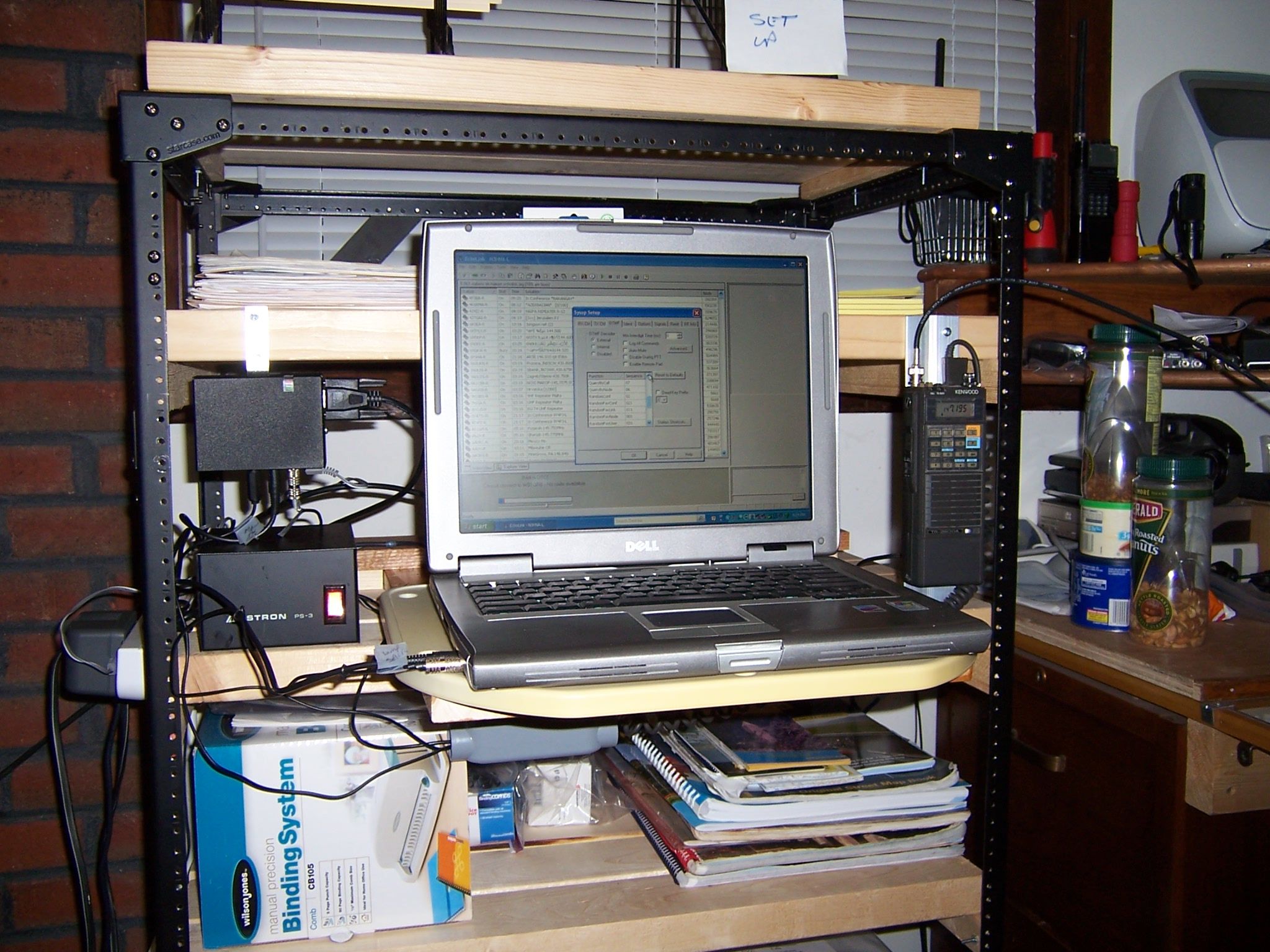 A Little HT Ham Radio Echolink Station