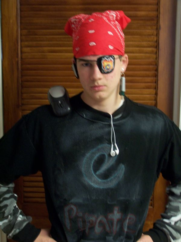 EPirate Costume: a Modern Take on Piracy