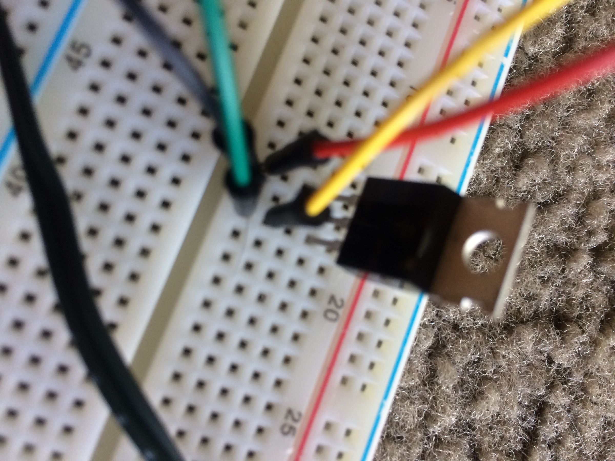 How to Make Christmas Lights Flash to Music! 6 Steps (with Pictures