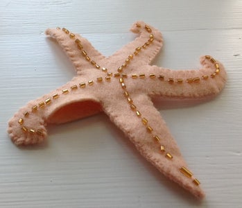 Felt Starfish Stuffie