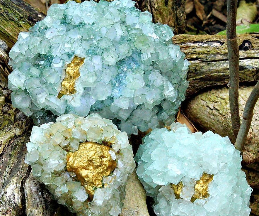 Golden (inside Out) Geodes