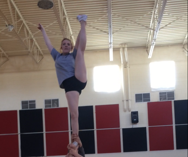 Cheer Stunt 