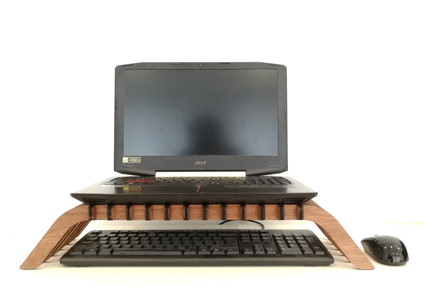 Interlocking Plywood Laptop Riser - With Plans : 6 Steps (with Pictures ...