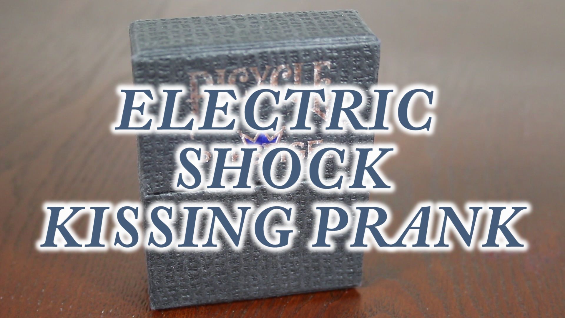 330 Volt "Shocking" Electric Deck of Cards! (Electric Shock Kissing