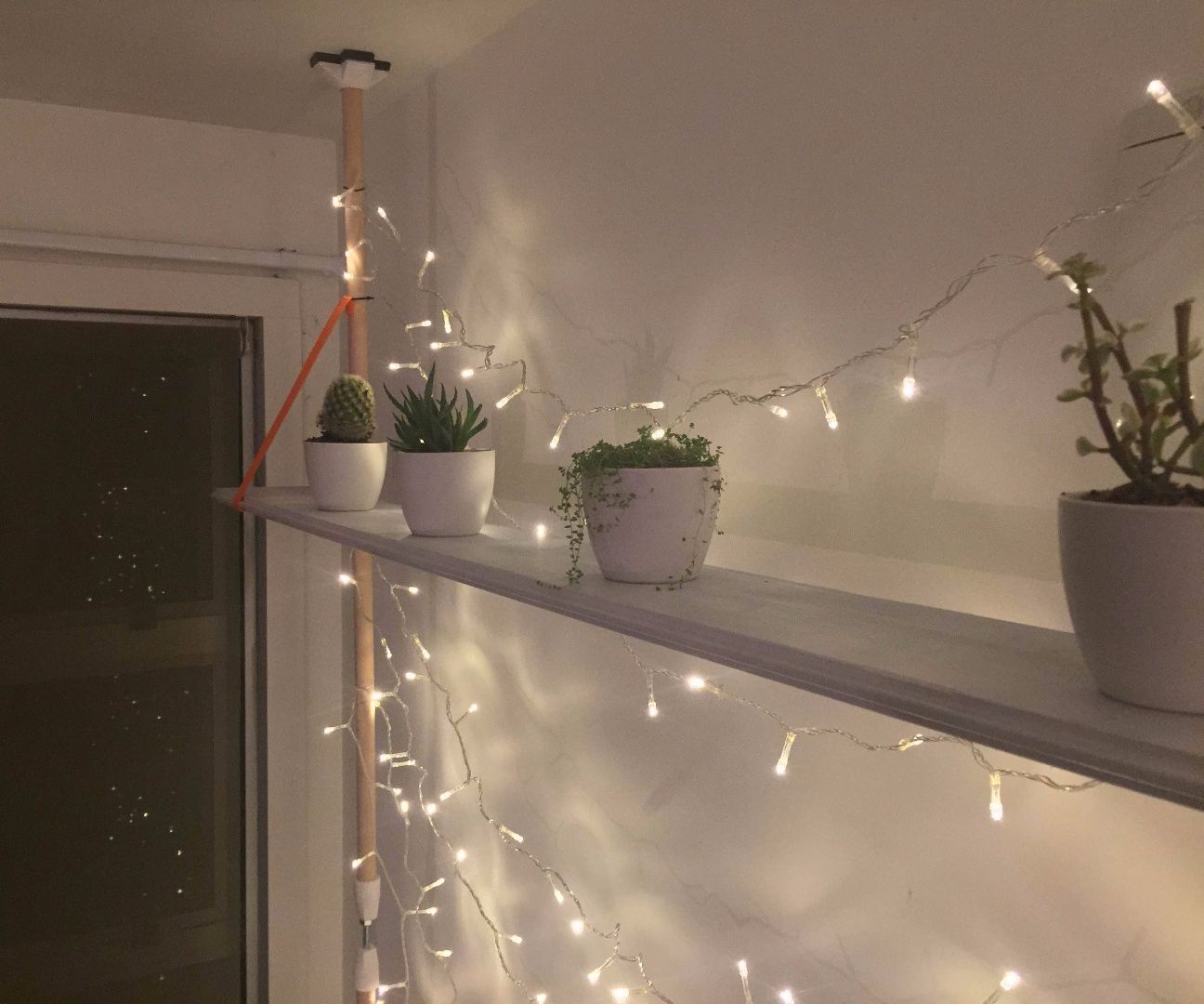 Floor to Ceiling Clamp