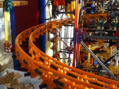 Elevation Knex Ball Machine