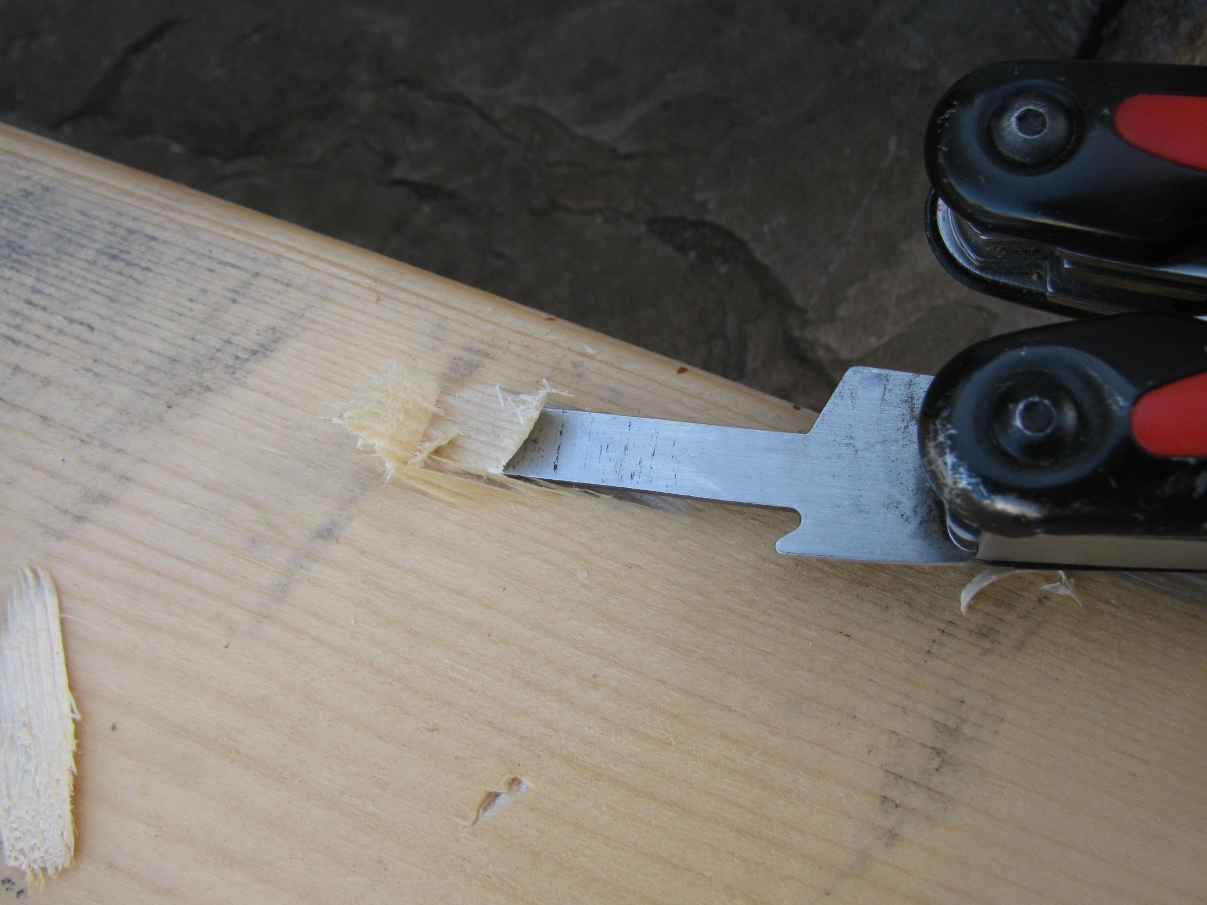 Flat Head Screwdriver Into a Chisel 4 Steps Instructables