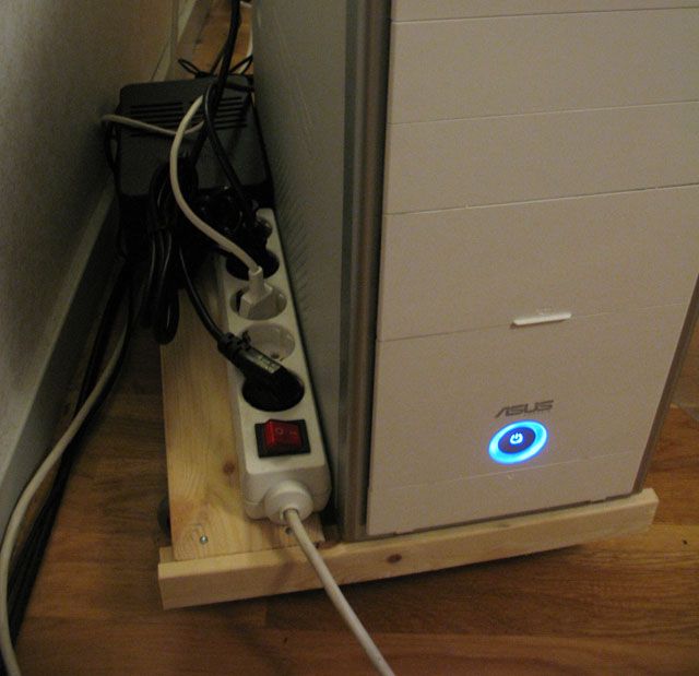 Computer Cart for Under $5 (or $13)
