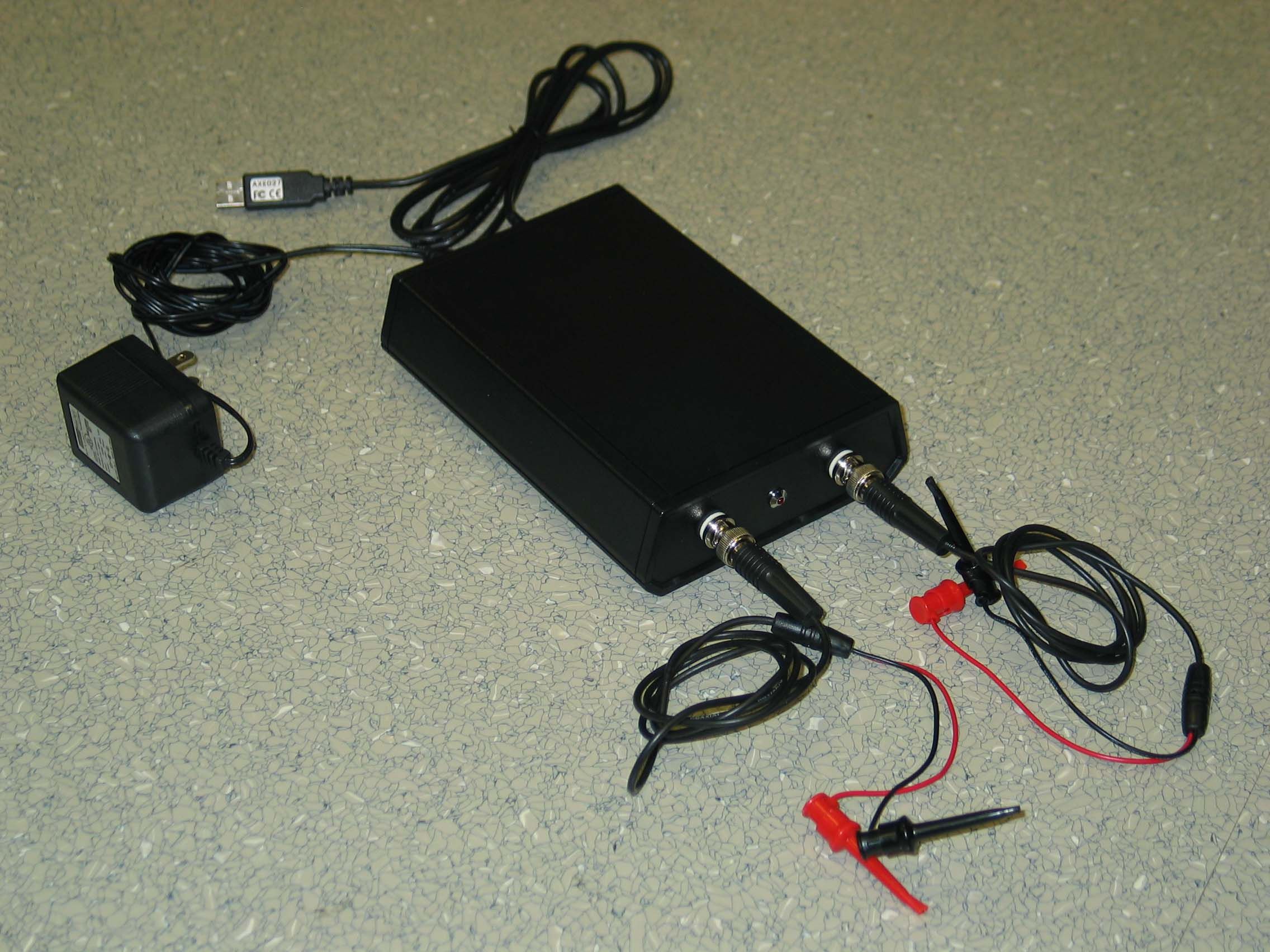 LCS-1M - a Full-Featured, Low-Cost Hobby Oscilloscope