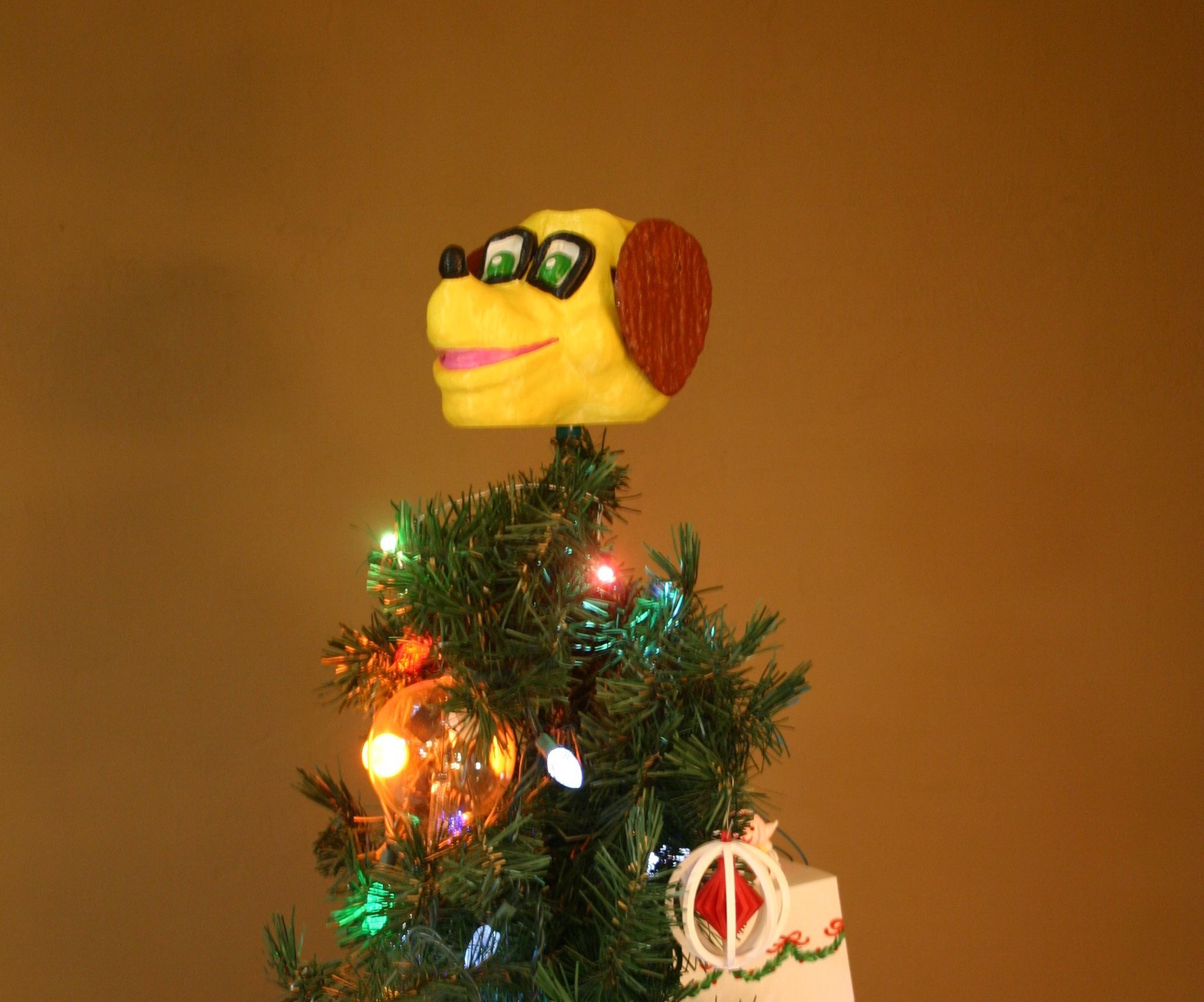 Barking Christmas Tree Topper