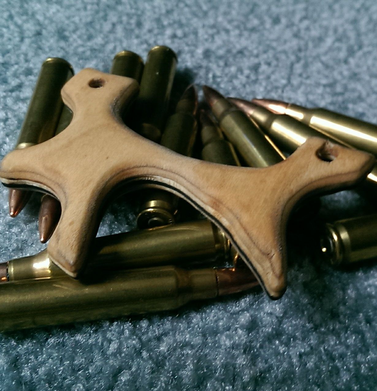 PalmShot SlingShot From Recycled Skateboard