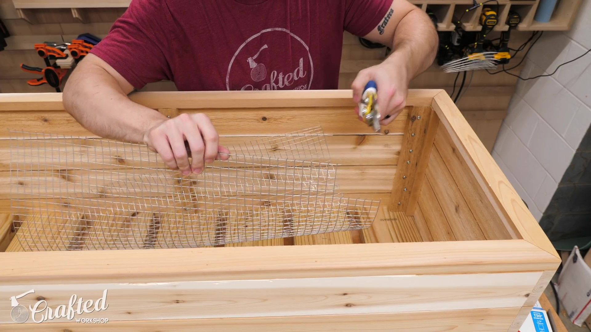 DIY Modern Raised Planter Box // How to Build - Woodworking : 11 Steps ...