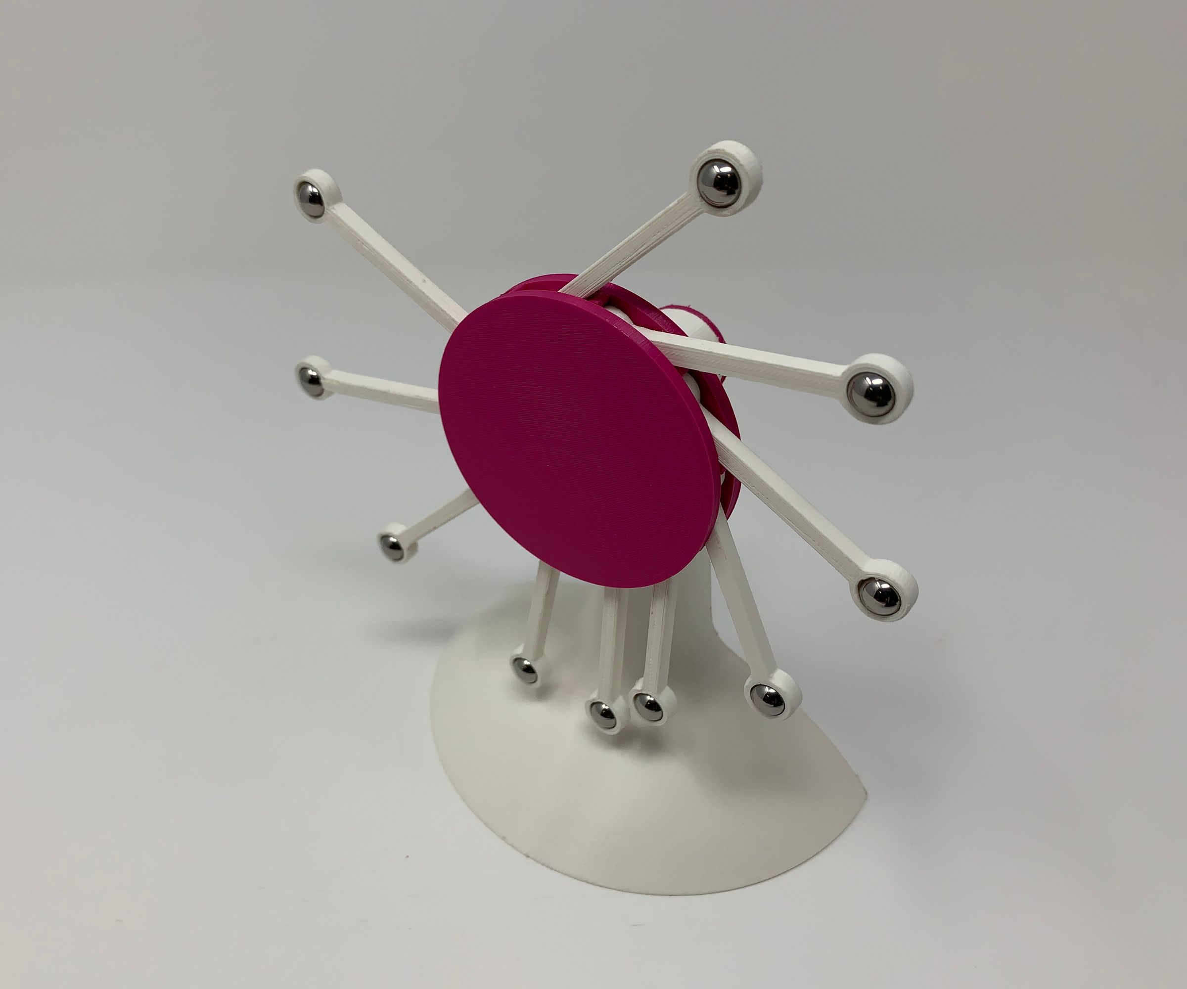 Perpetual Motion Da Vinci Style III