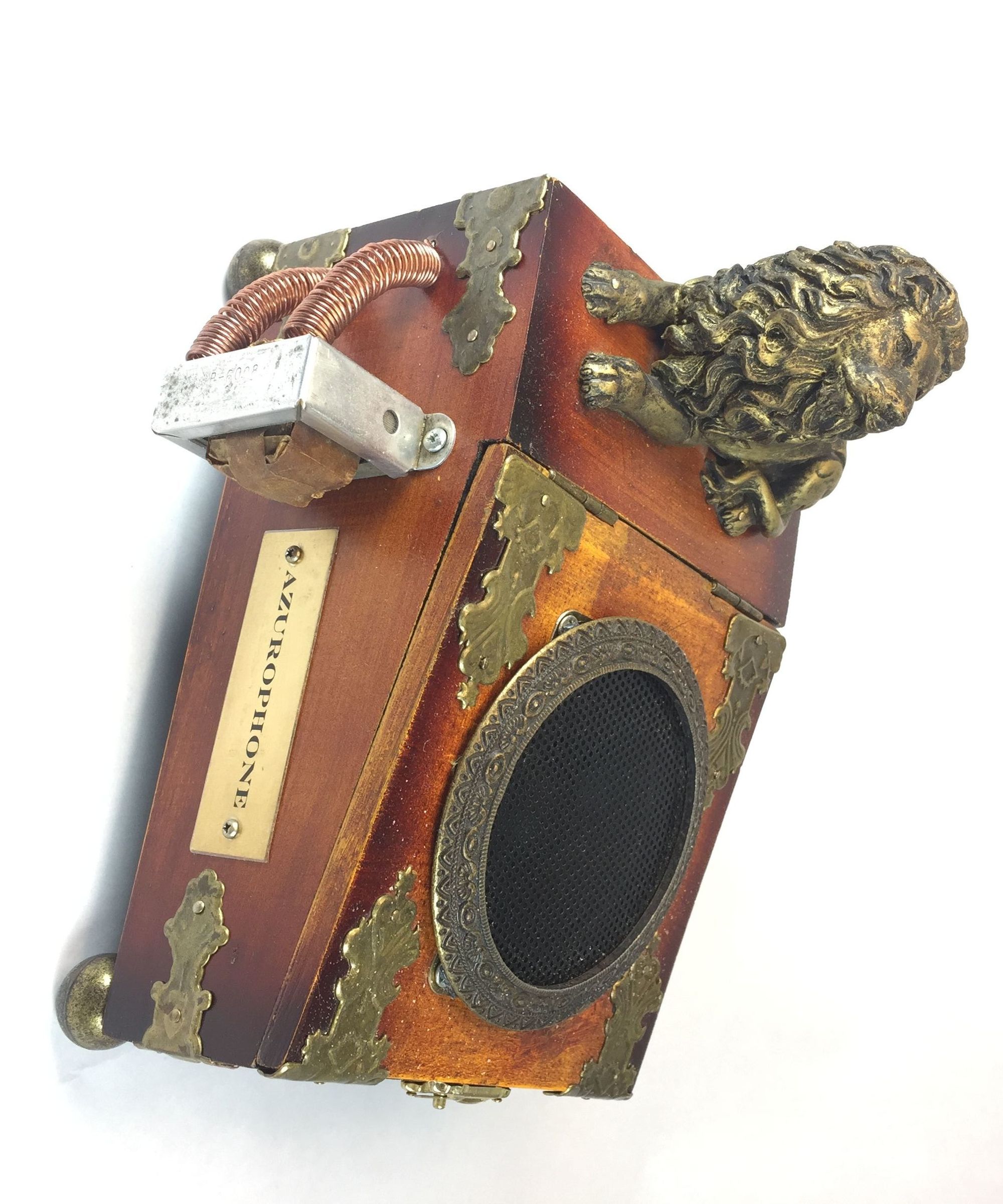 Azurophone - a Marvelous Steampunk Bluetooth Speaker
