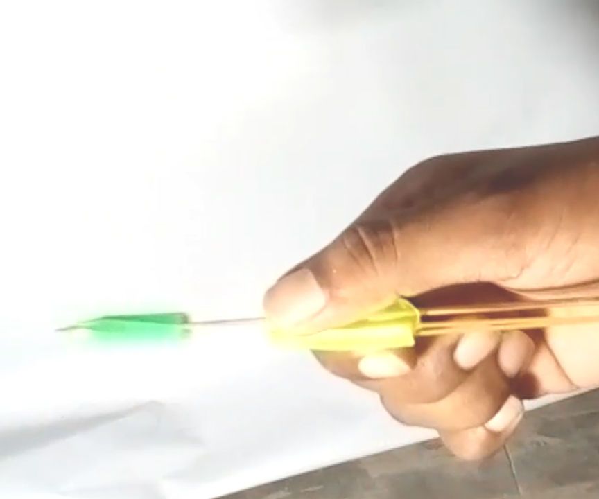 How to Make an Small Pen Crossbow! 