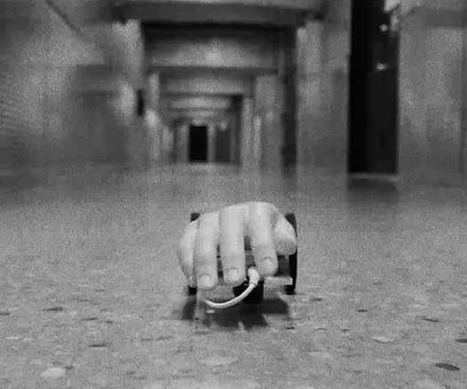 #HackHalloween Creepy RC Hand!