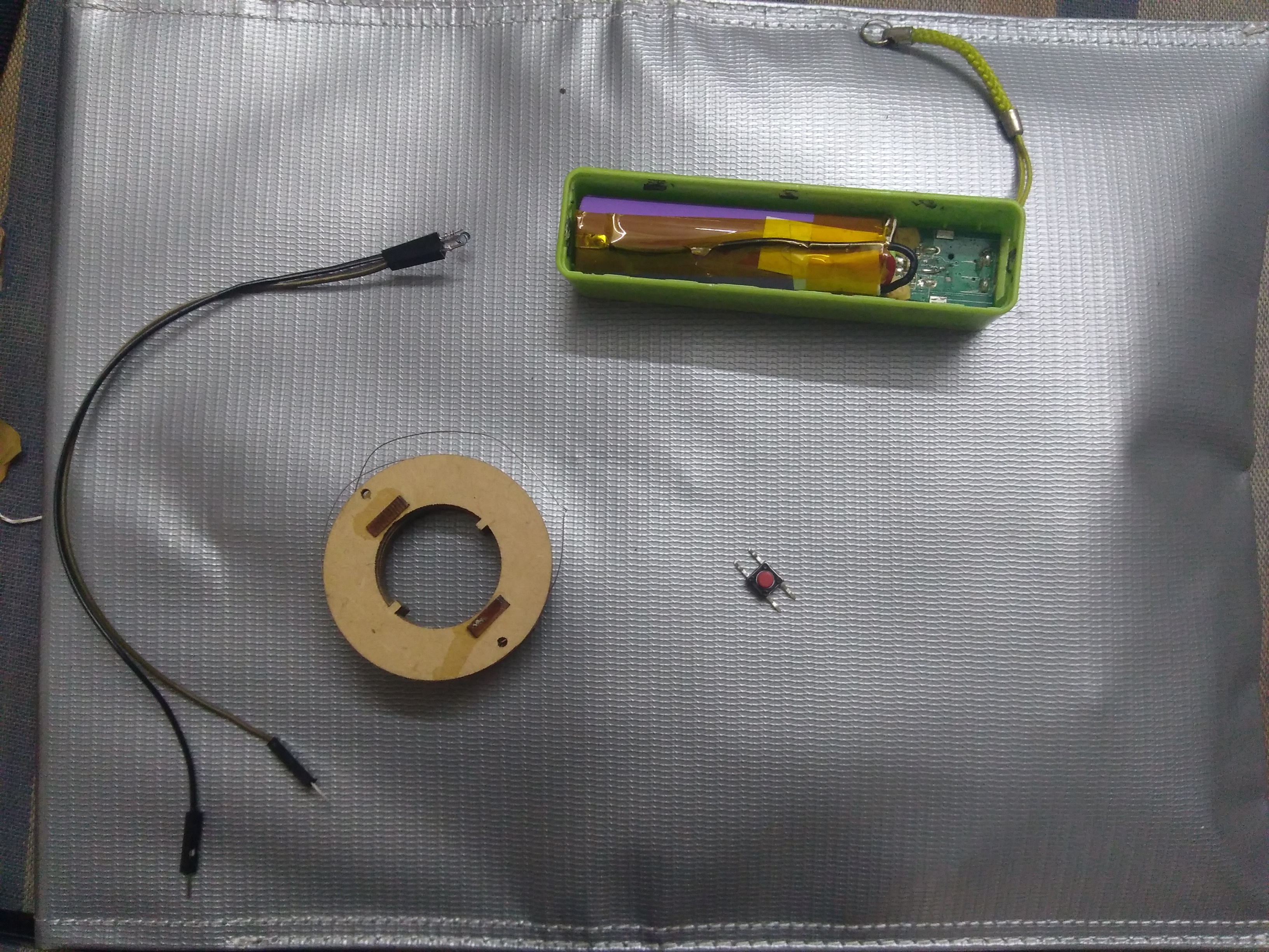 Survival Electric Coil USB Rechargeable Lighter From an Old PowerBank