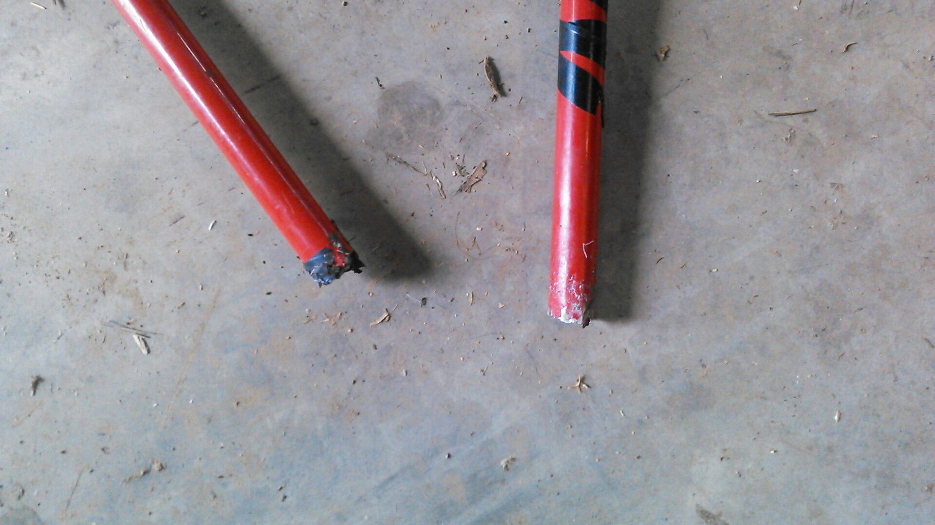 DIY Broom Handle Fix 4 Steps Instructables