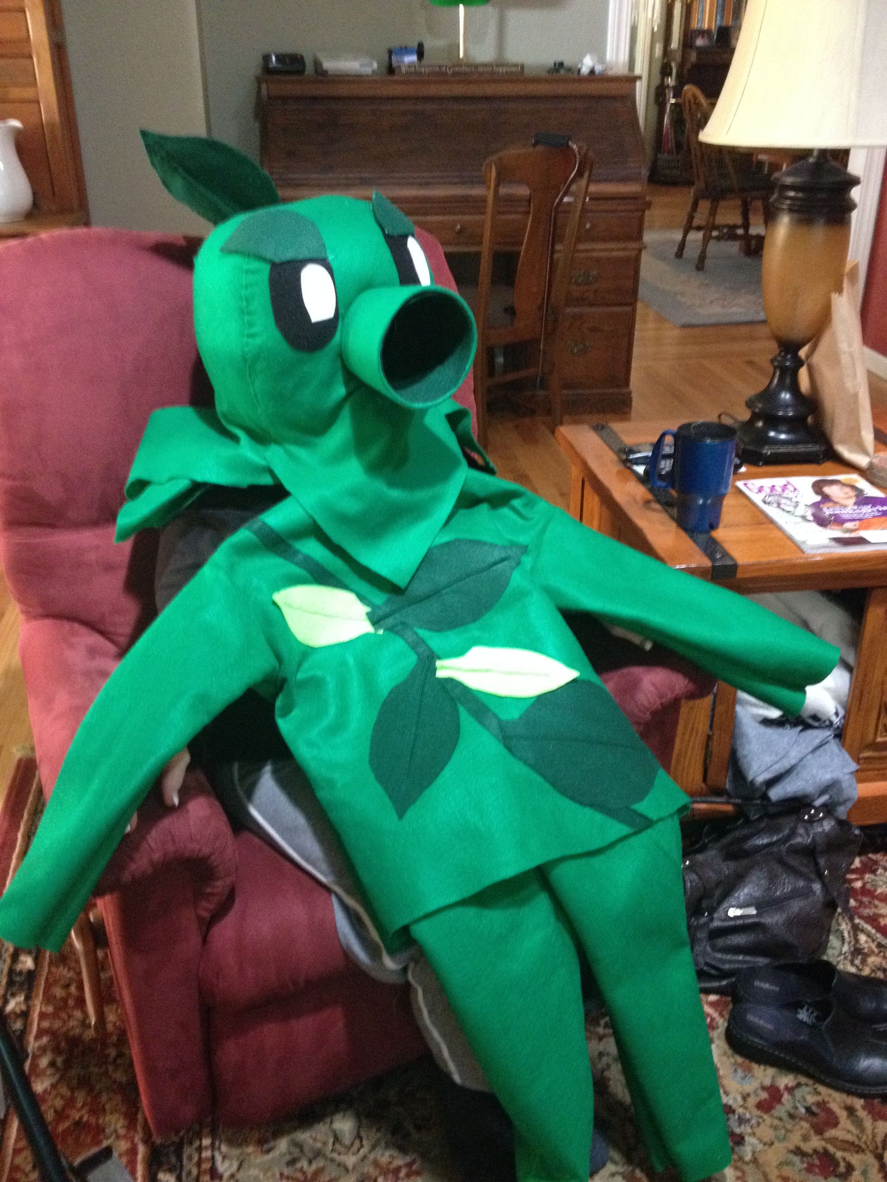 Peashooter Costume Head