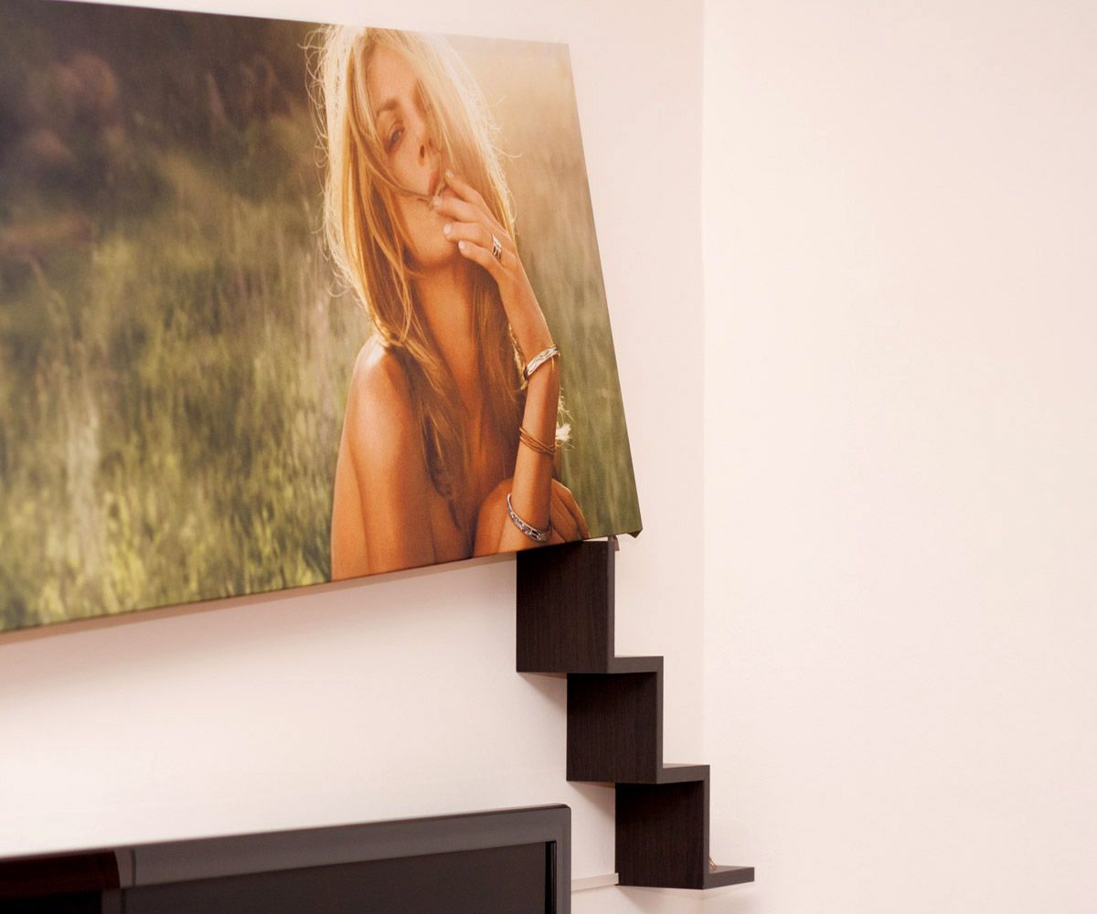 Make a Frame for an Advertising Canvas