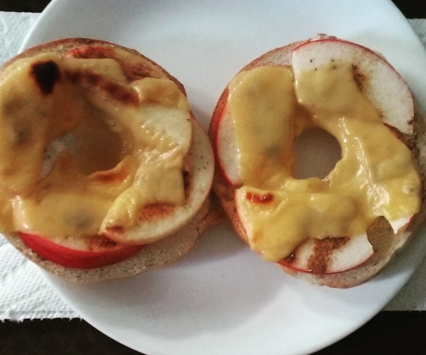 Apple Bagel Sandwich