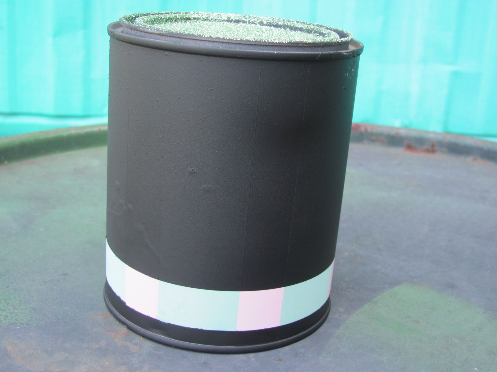Make a Chalk Board Paint Can