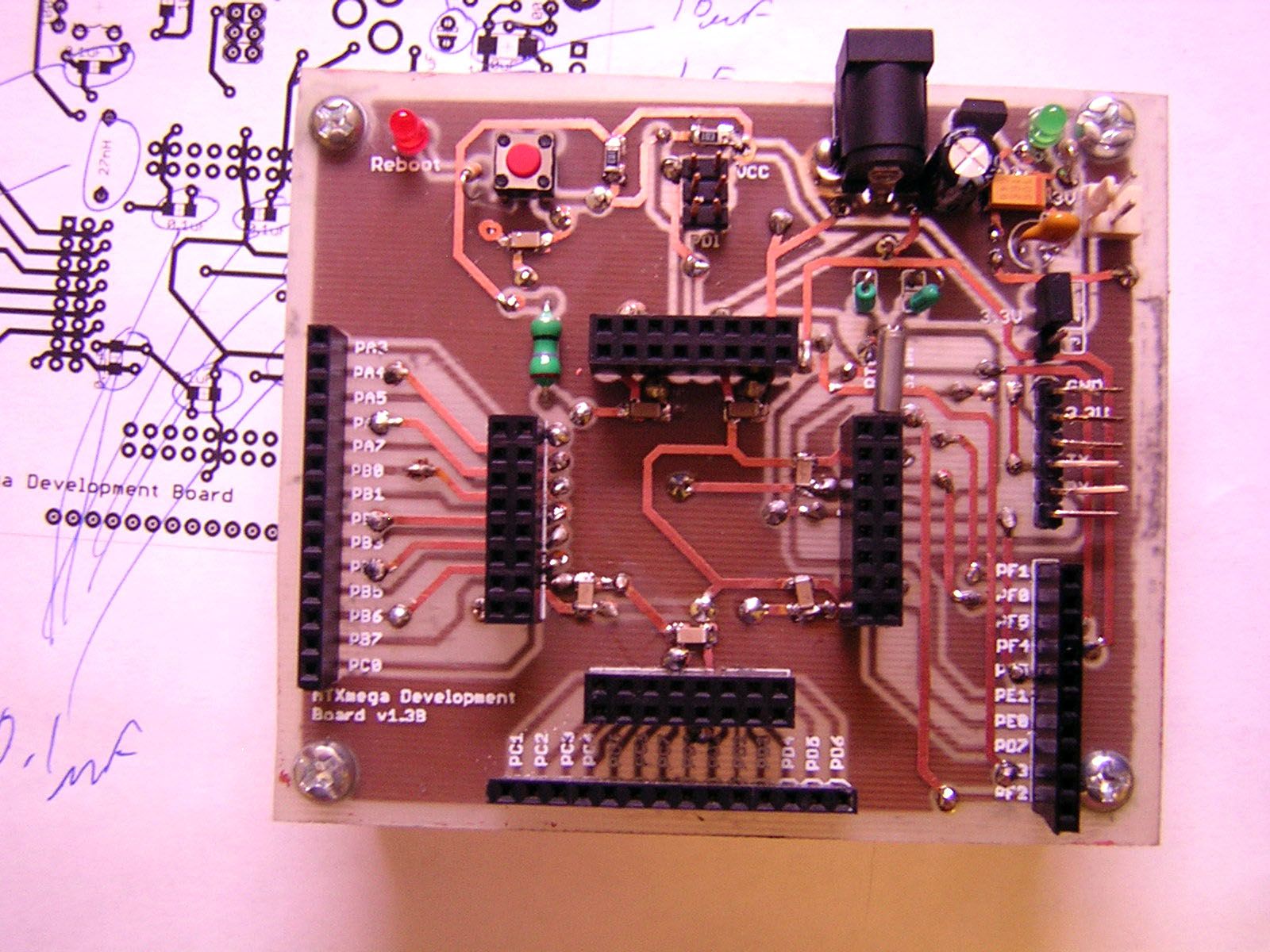 Build an AVR Xmega Prototyping Board! 6 Steps Instructables