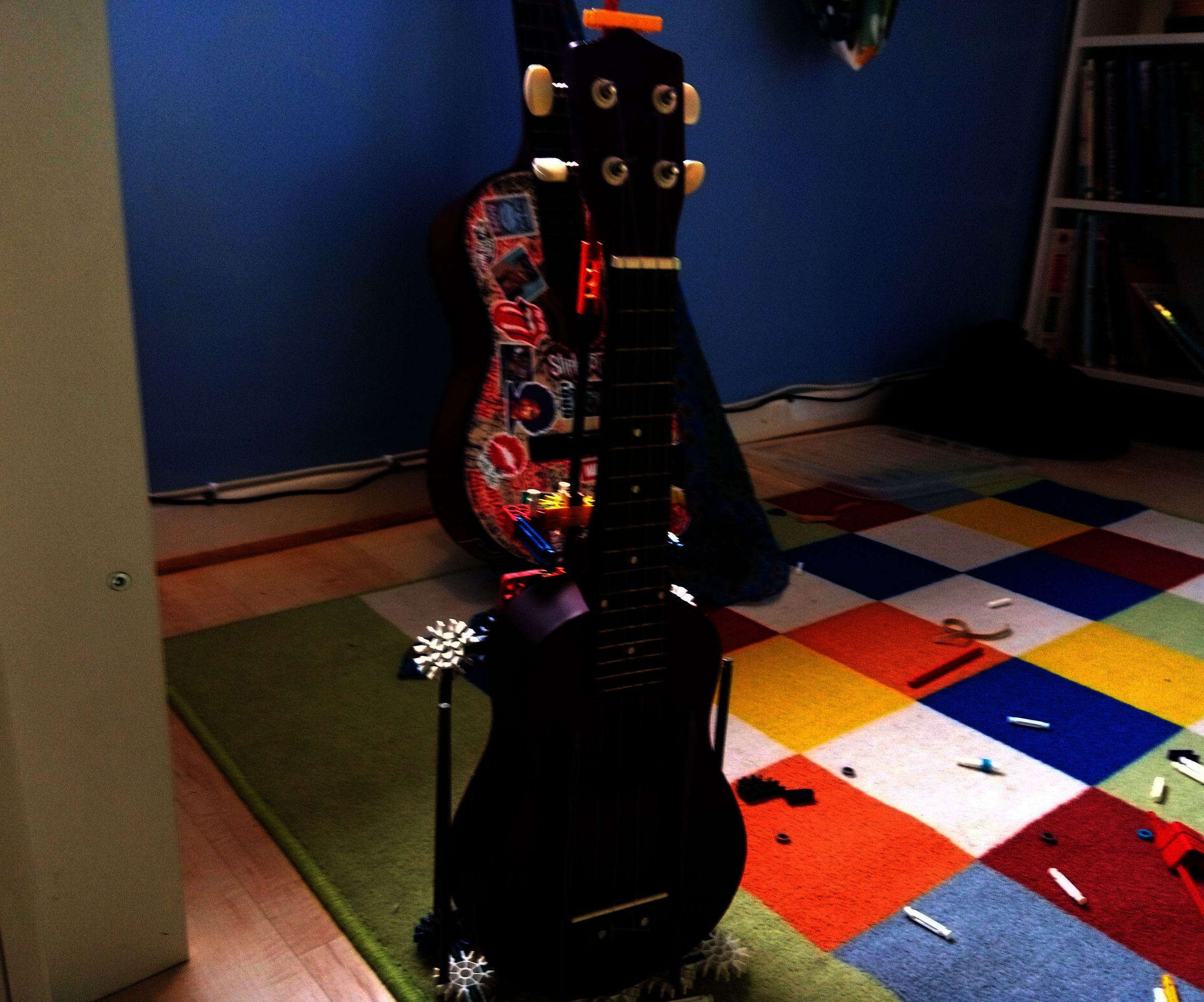 Knex Ukelele Stand