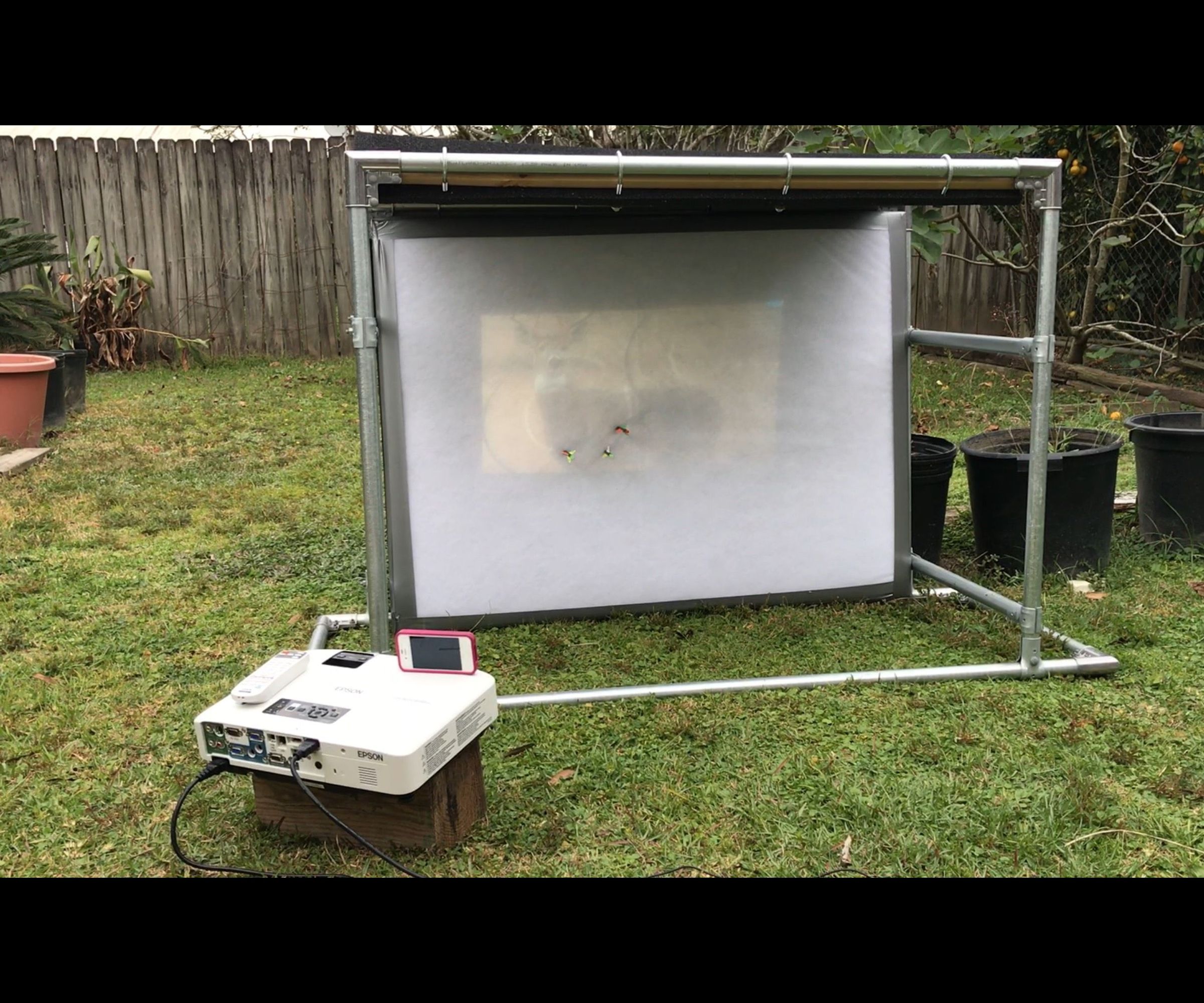 Interactive Archery Target Using Old Smartphone and Free App