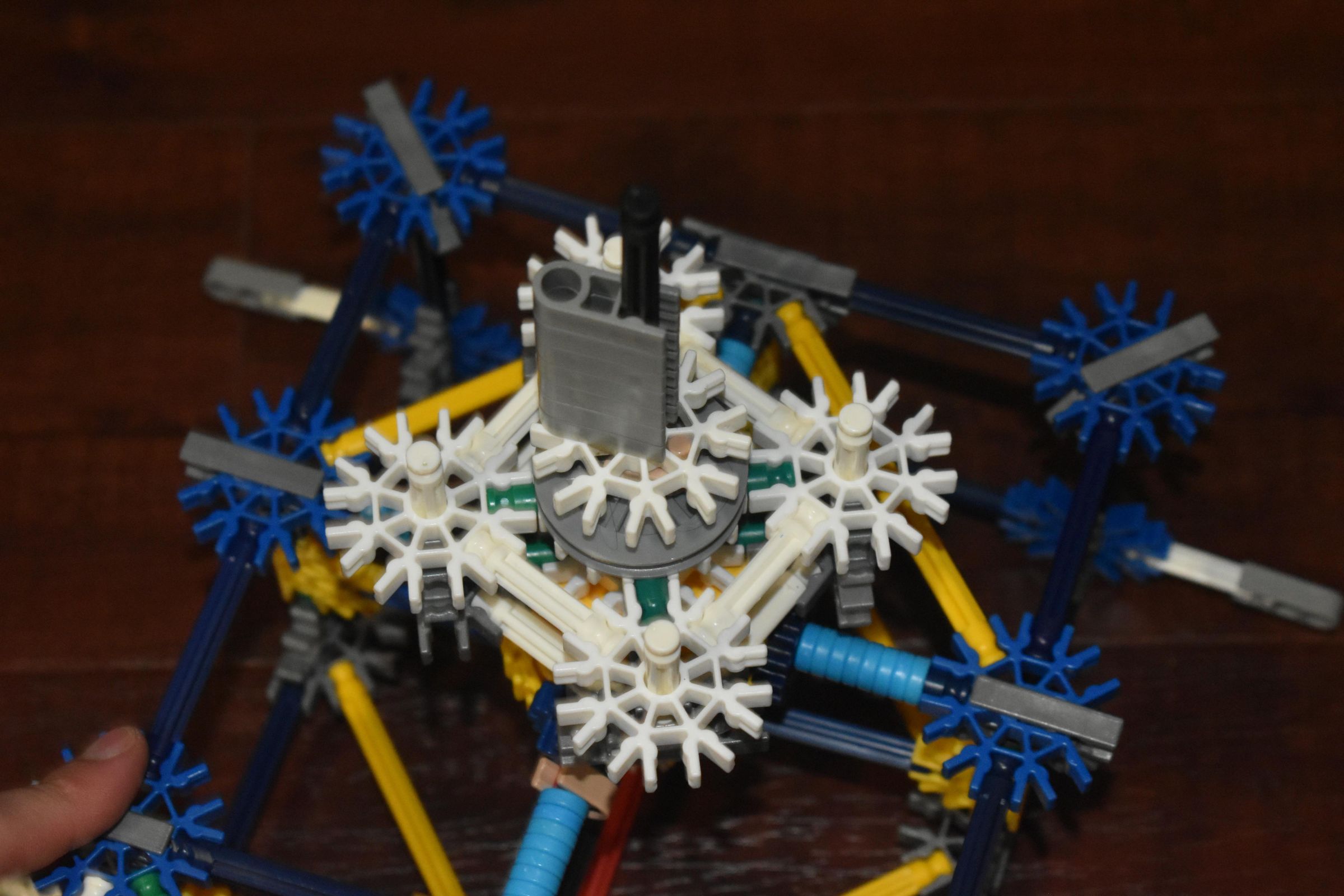 K'nex Octopus Fair / Carnival Ride Knex W/ Set Up & Disassembly Process ...