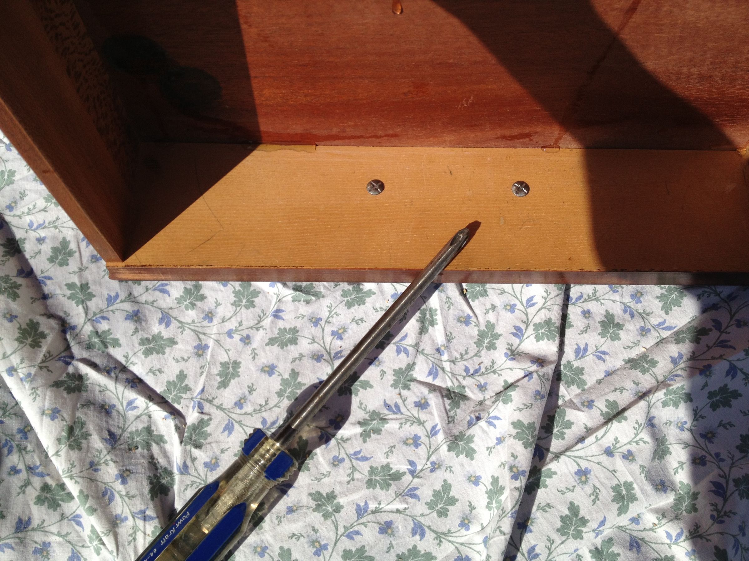 How to Paint a Side Table 12 Steps Instructables