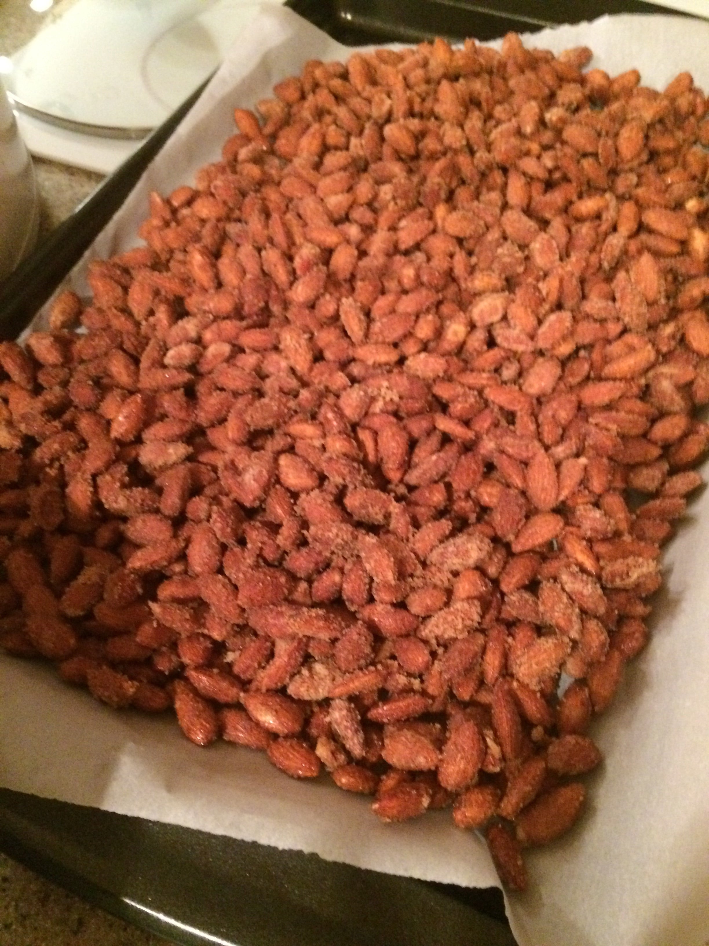 Slow Cooker Cinnamon Sugar &amp;quot;Mall&amp;quot; Almonds : 6 Steps - Instructables