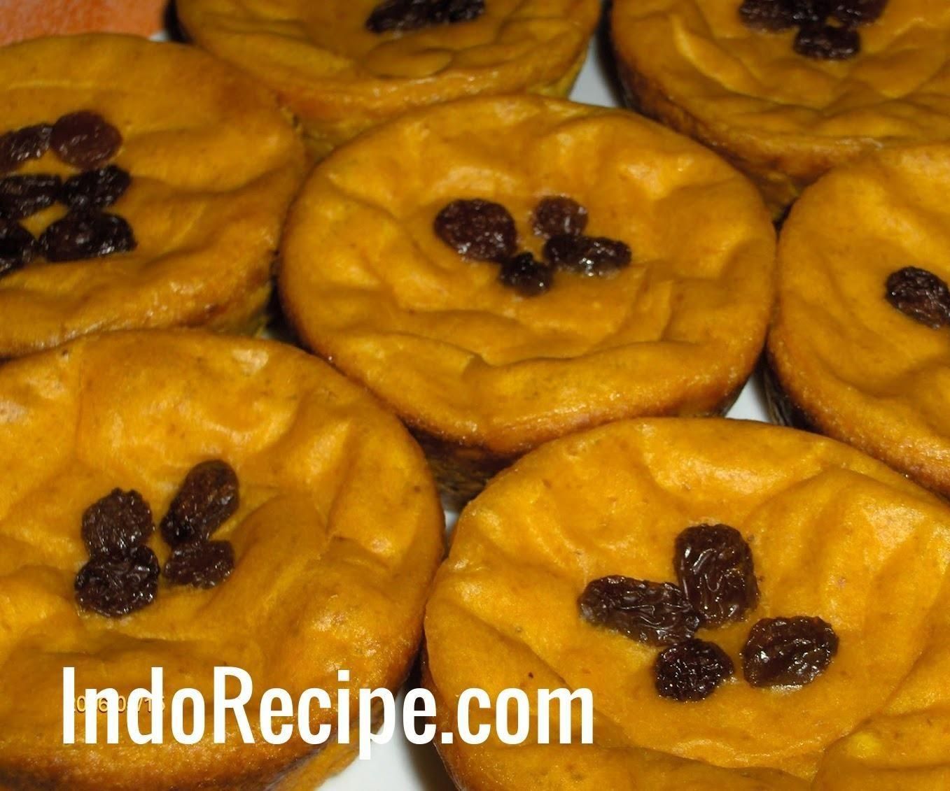 Indonesian Pumpkin Mud Cake (Kue Lumpur)