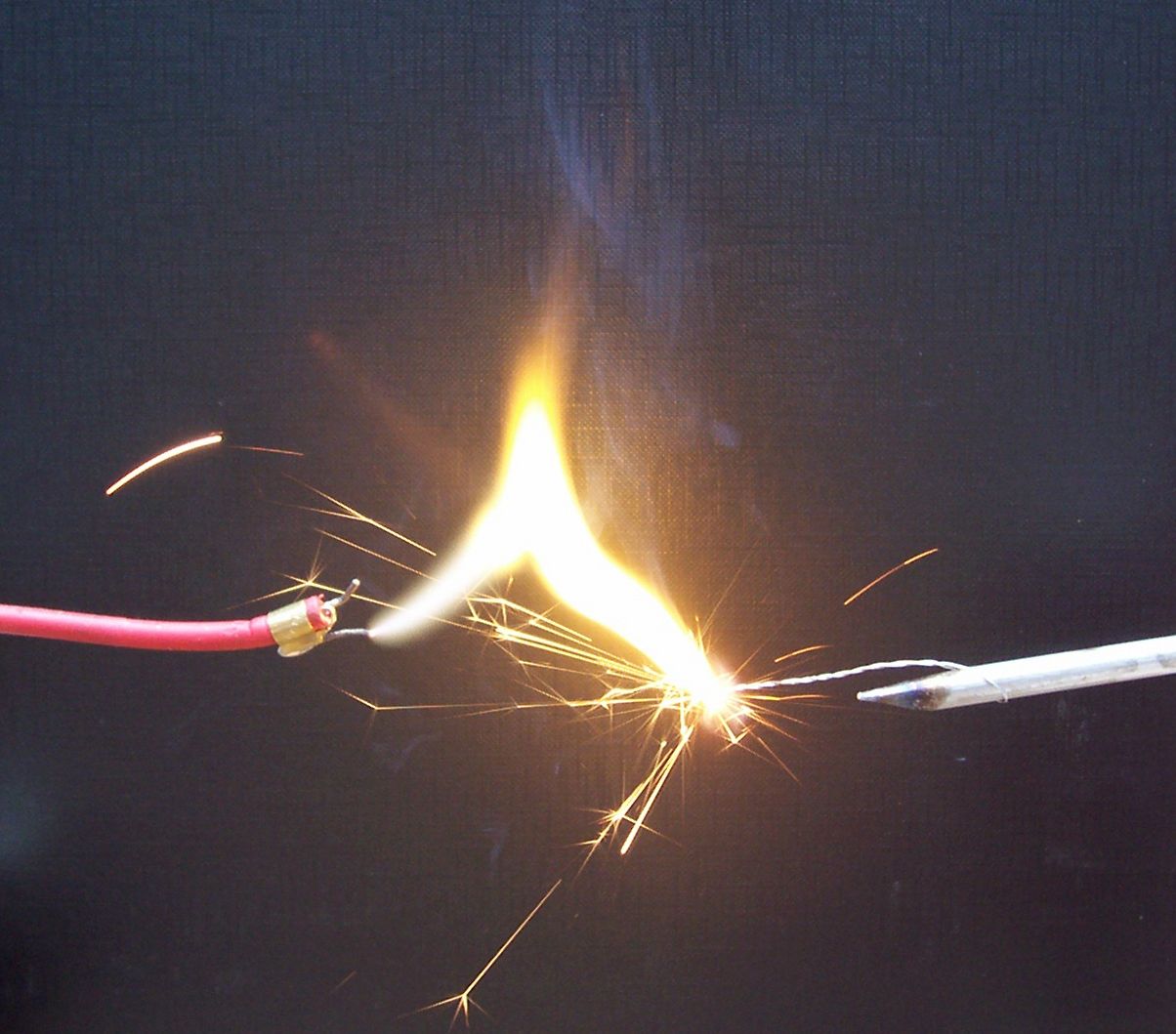 How To Build A Simple But Powerful Flyback Driver