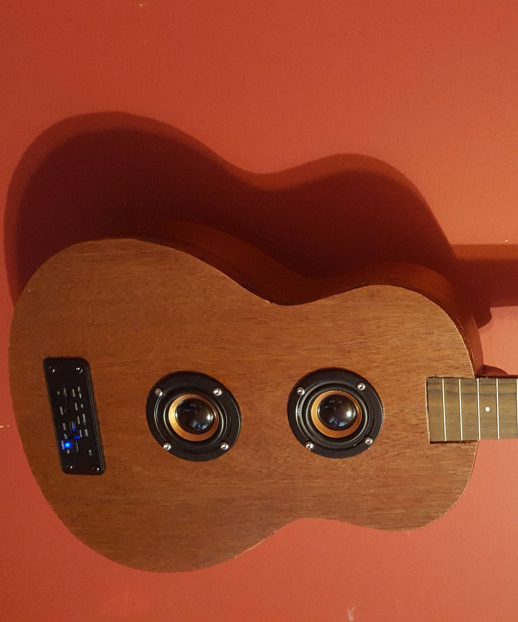 Wall Hanging Ukulele Speaker