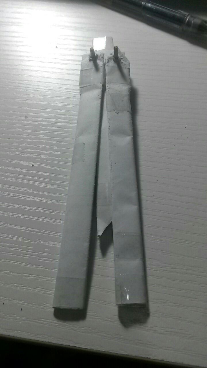 DIY Paper Balisong (experimental) : 8 Steps - Instructables