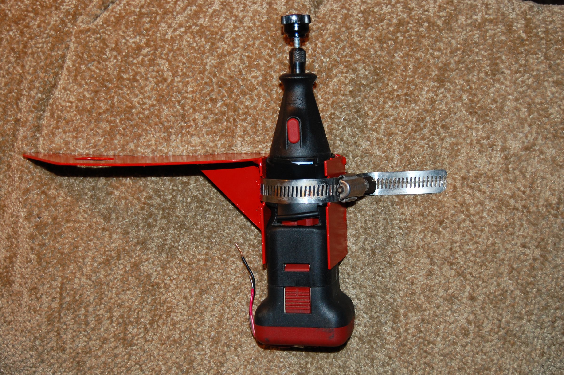 DC Generator Made From a Dremel