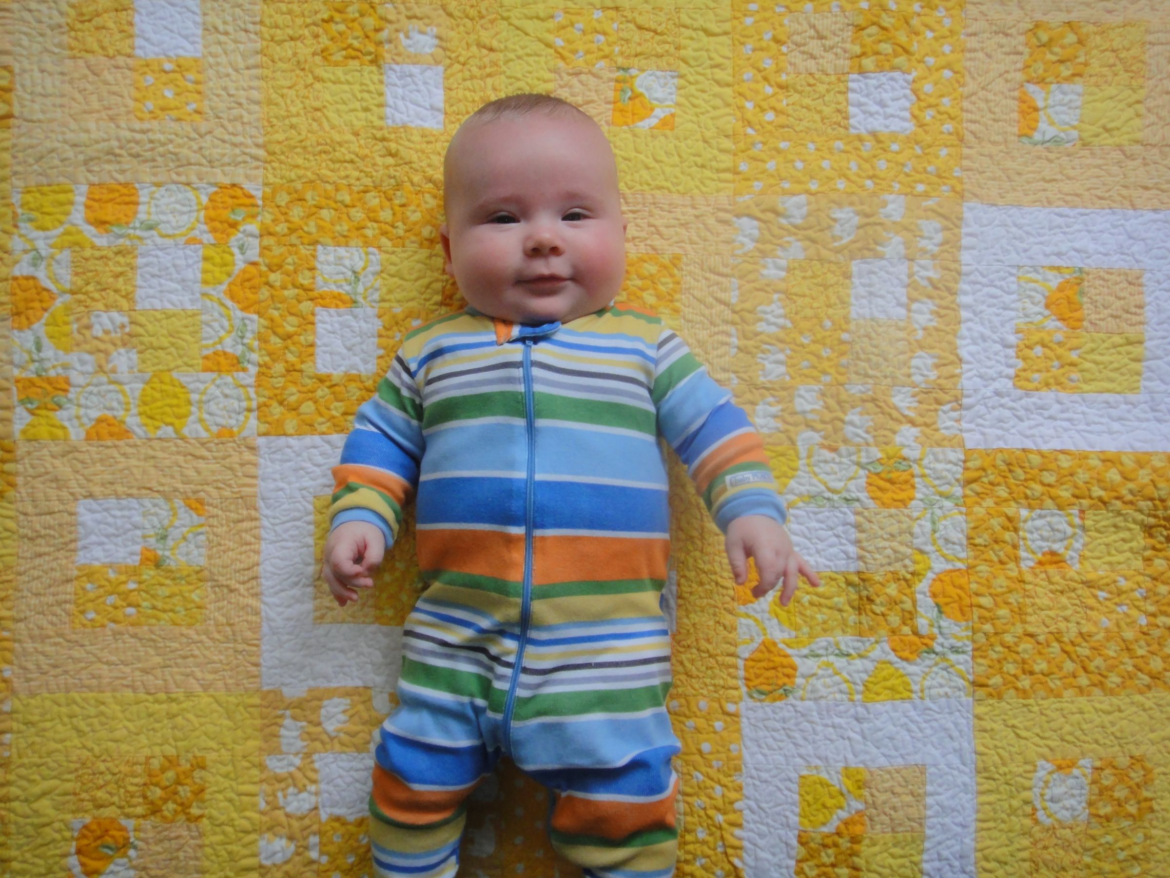 Sunny Baby Quilt