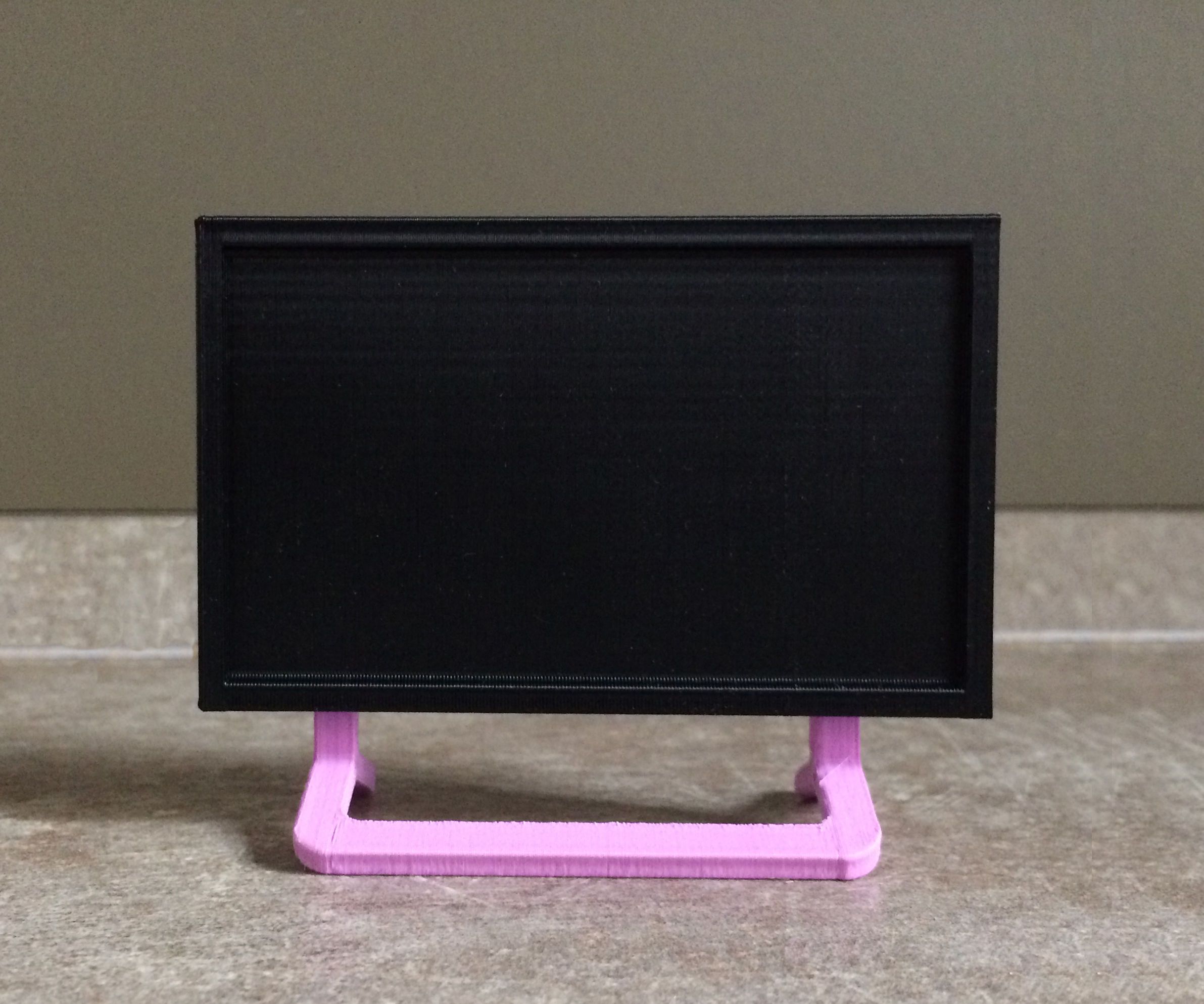 3D Printed Dollhouse Flat-Screen TV
